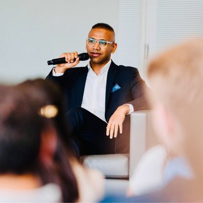 Portrait of Shamsh Hoda, AI & Digital Innovation Strategist, Commerzbank, Germany